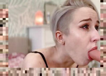 amatør, blowjob, leke, deepthroat, dildo, alene, tattoo