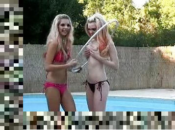 Jana Jordan and Jayme Langford having lesbian fun by the pool