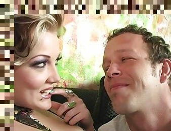 Smoking hot Candy Monroe fucks with a friend on the couch