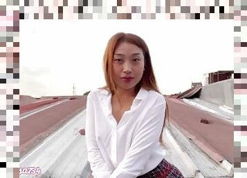 JAPANESE SLUT HOT SECRETARY PUBLIC OUTDOOR