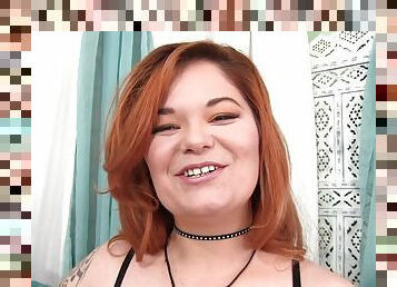 Chunky girl Lilly Lust uses sex toys