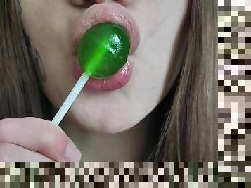 My cute stepsis sucka lollipop