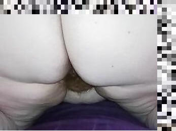 Bbw shakes her big ass. 5/19/2023