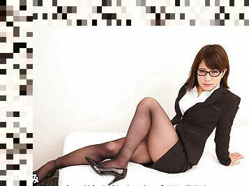 Yumi Kashiwagi Naked Sexy Nipples Ol With Glasses