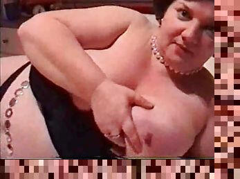 Huge natural tits on a tasty fat girl