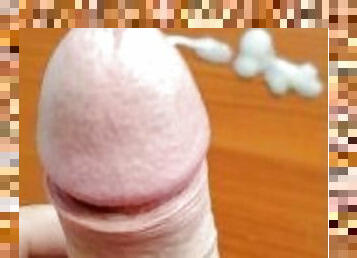 quick masturbation during lunch breack with cumload