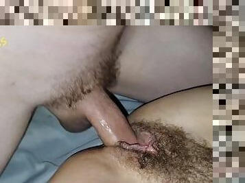 Super hairy pussy milf I found at the bar! So excited to find a bush in the wild!