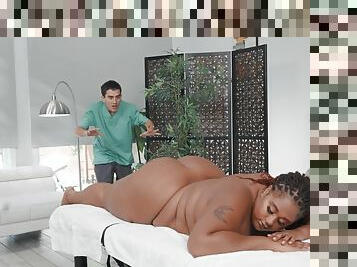 Young lad fucks chubby ebony mature in crazy massage kinks