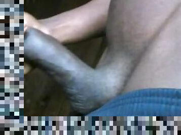 AFRICAN BIG DICK HANDJOB