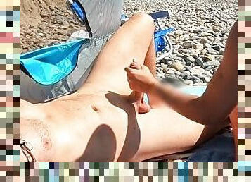 en-plein-air, public, femme, amateur, ejaculation-sur-le-corps, énorme-bite, milf, maison, branlette, couple