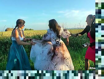 Girls cover the pretty bride in dirty mud and strip her