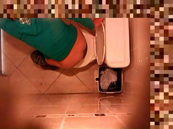 Girls caught peeing in the toilet by hidden cam