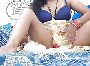 Xxx Indian Desi Porn - Pinki Chachi Ki Chut Ki Shaving Karke Chod Diya