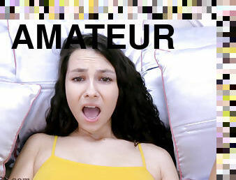 Teenager girls have raunchy reaction during pound