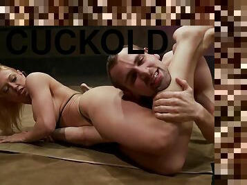 Hot Naked Big Tit Amazon Woman Destroys Man Wrestling