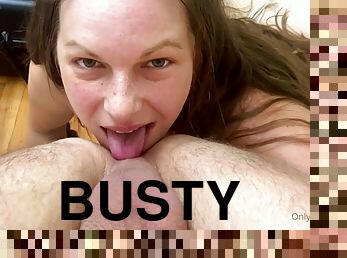 Paisley Flowers - Big tits and fat ass brunette mom fucking in homemade vid