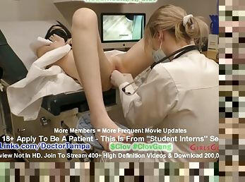 New nurse Stacey Shepard examines standardized patient Alexandria Wu during an examination while Dr. Tampa evaluates the nurse