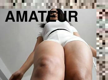 Giantess feet