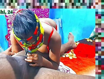 When I was masturbating, my stepmom caught me and said: come on stepson, fuck me, your dick is very thick and nice in Hindi.