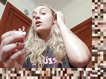 Cruel Blonde Giantess - Crush and Vore