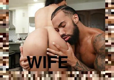Seducing Wifes Busty Girlfriend Roxie Sinner - Roxie sinner amateur reality interracial