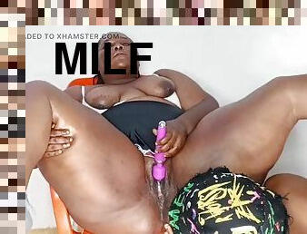 Sexy bbw milf squirts on his face and drains his cock with good doggy sex