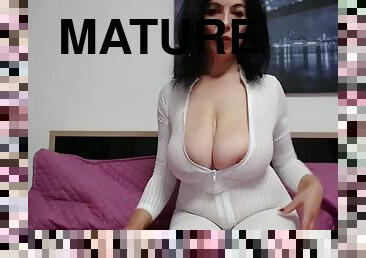 Mature webcam