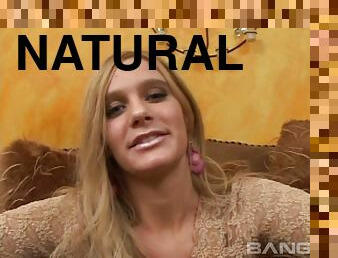 Jenni gives such good head he has to cum in her mouth