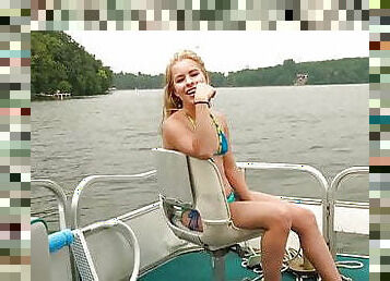 Blonde Teen Step-Sister gets a Public Creampie on a Boat