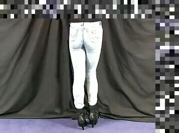 Jeans and leggins