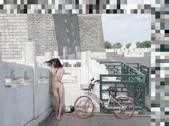 Nudist, Chinezoaica