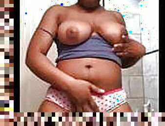 Young black teen plays with her big boobs