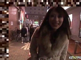 Hot Asian fur collar handjob