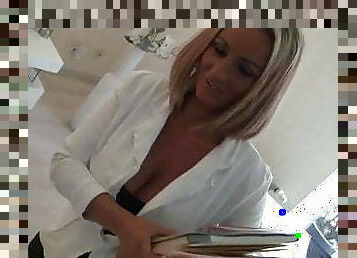 Delightful Amateur MILF Gives Personal Lesson After Classes