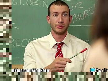 RealityJunkies Big Dick Teacher Fucks Teen On Desk