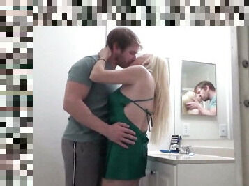 Horny MILF Homemade Sex