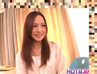 Sexy asian teen Yukina Momota