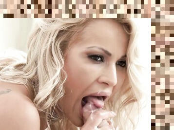 Cherry Kiss - Euro Freak