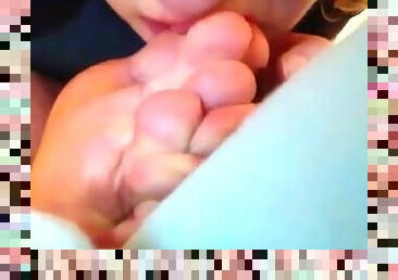 Webcam toe sucking 2