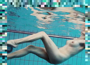 Hot underwater babe Lera from Russia