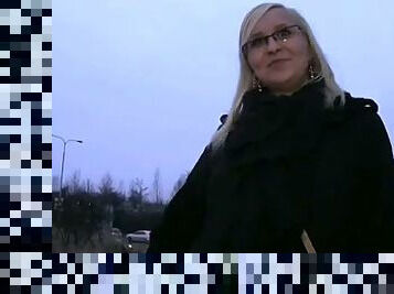 Outdoor fucking with sexy blonde in glasses